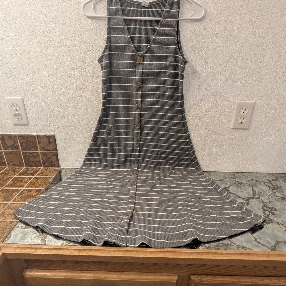 Striped Gray Sleeveless Dress